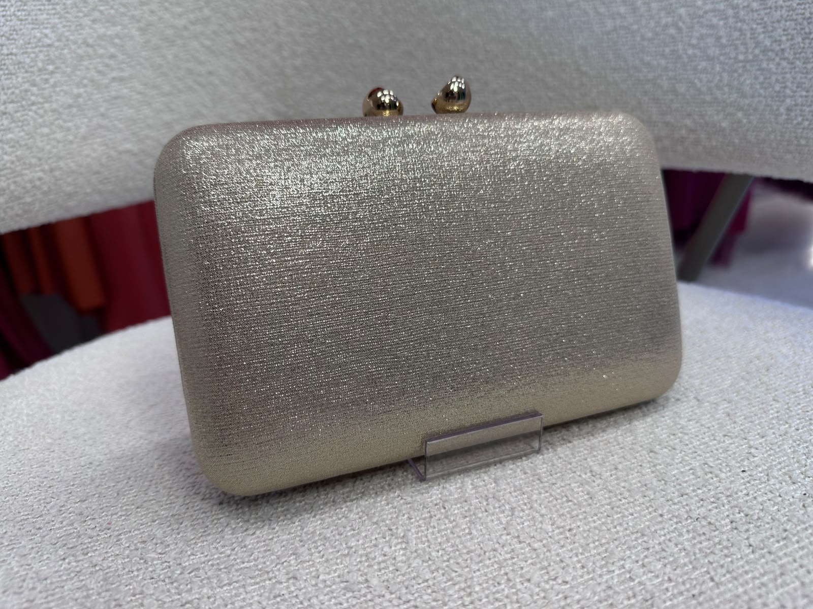 Clutches 0030